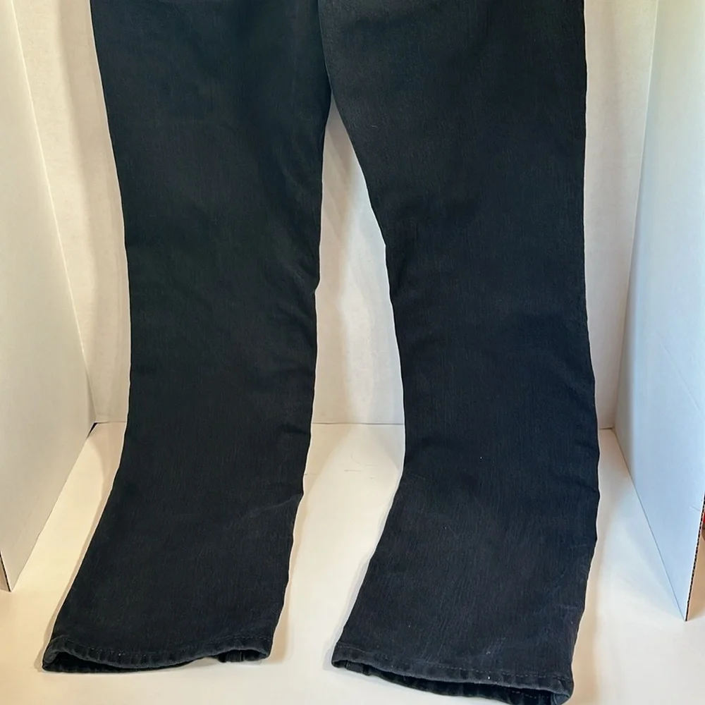 Levi’s black jeans size 30x32